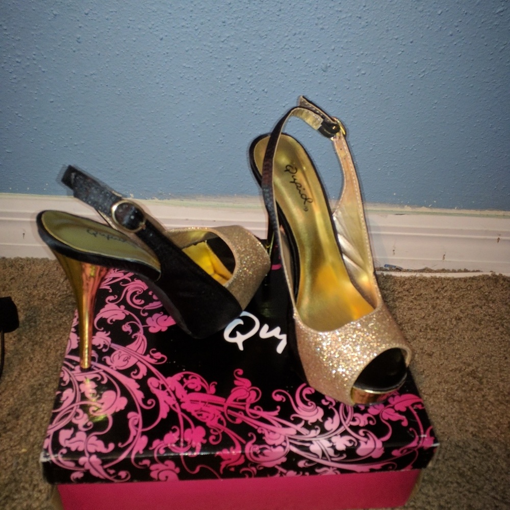 Black and gold heels